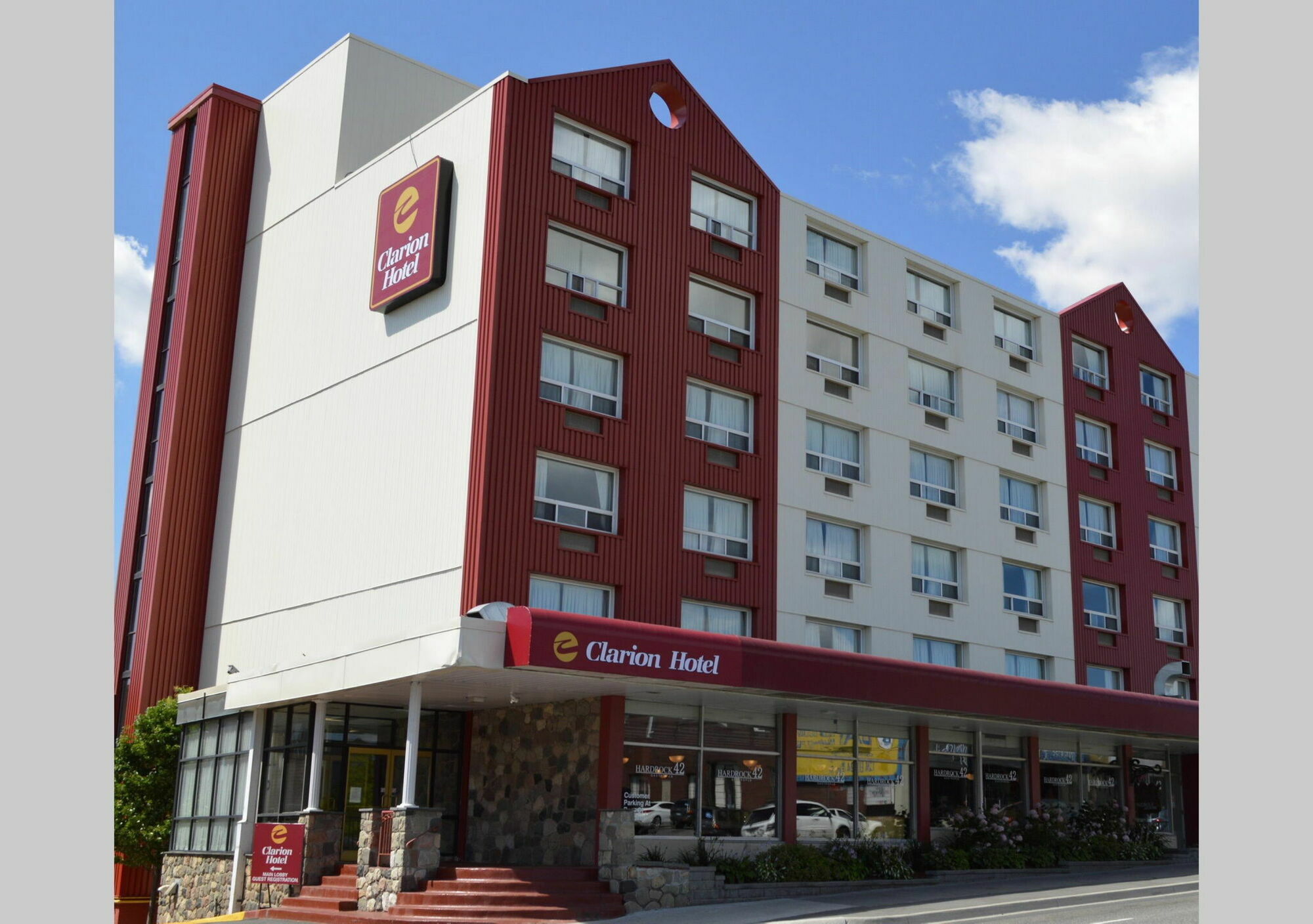 Clarion Hotel